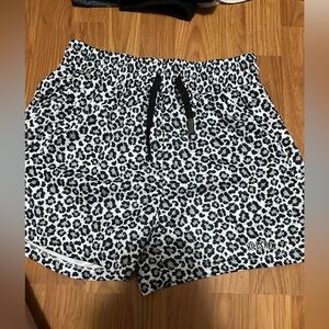 kill crew shorts M
